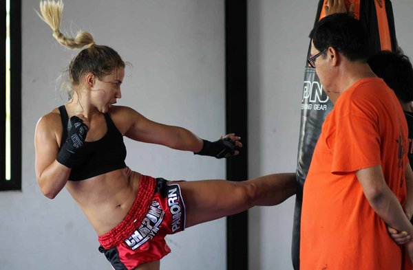 es meilleurs sports de combat pour les femmes : ceux qui conviennent à toutes les formes et tailles